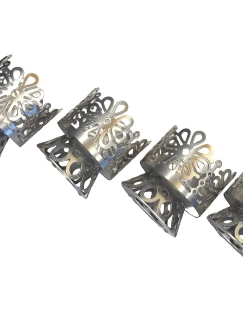 4 Candle Holders